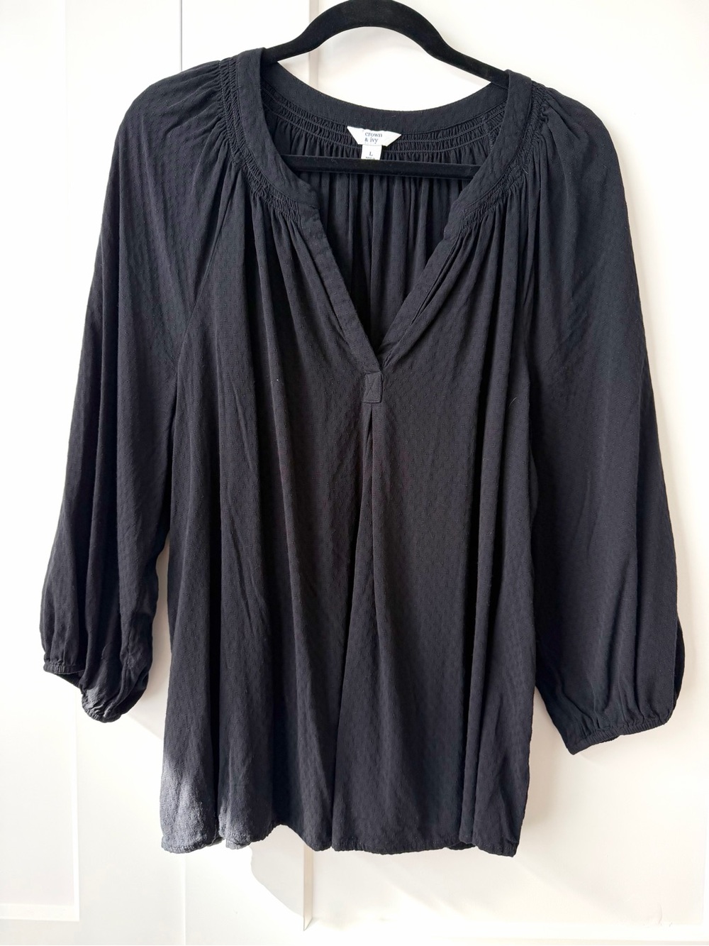 Crown & Ivy textured peasant blouse